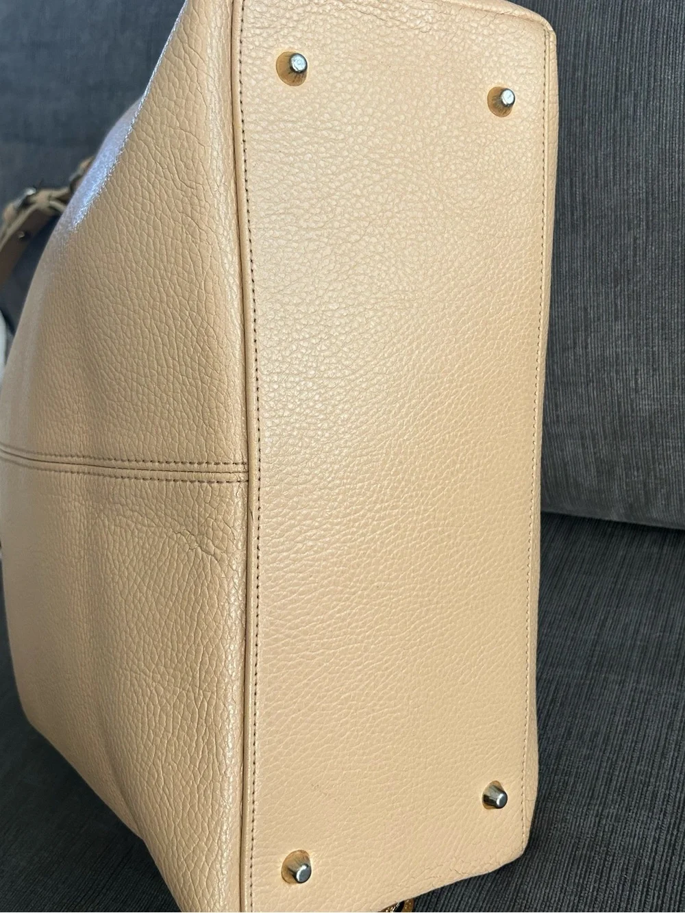 LIE TON Italy Beige Pebble Leather Slouchy Hobo Shoulder Bag Convertible